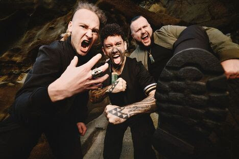 ALIEN WEAPONRY & Lamb of God’s Randy Blythe Fight the System in New Music Video for “Taniwha”